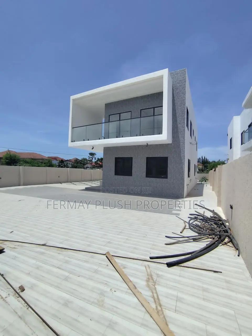 Prime Location Title Land for Sale -  Land in Greater Accra, Accra Metropolitan - Sale