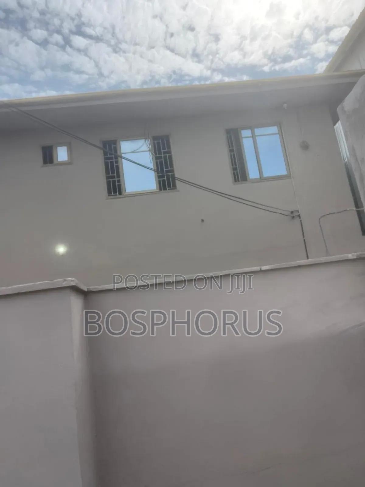 Warehouse for Rent -  Commercial in Greater Accra, Achimota, Neoplan - Rent