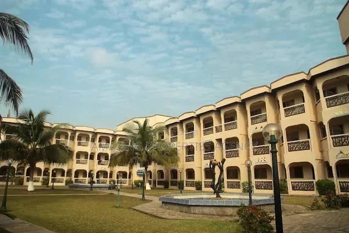 For Sale Hotel 75 Bedrooms Hotel Is Up for Sale Off the Nungua Beach - 75 bedroom Commercial in Greater Accra, Nungua, Buade - Sale