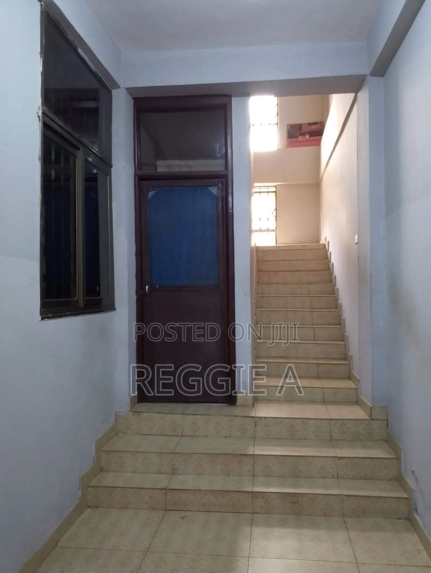 (Bf) ¢150.00!A Day - One Bedroom Studio Fully Furnished Flat. - Apartment in Greater Accra, Gbawe, Top Base - Rent