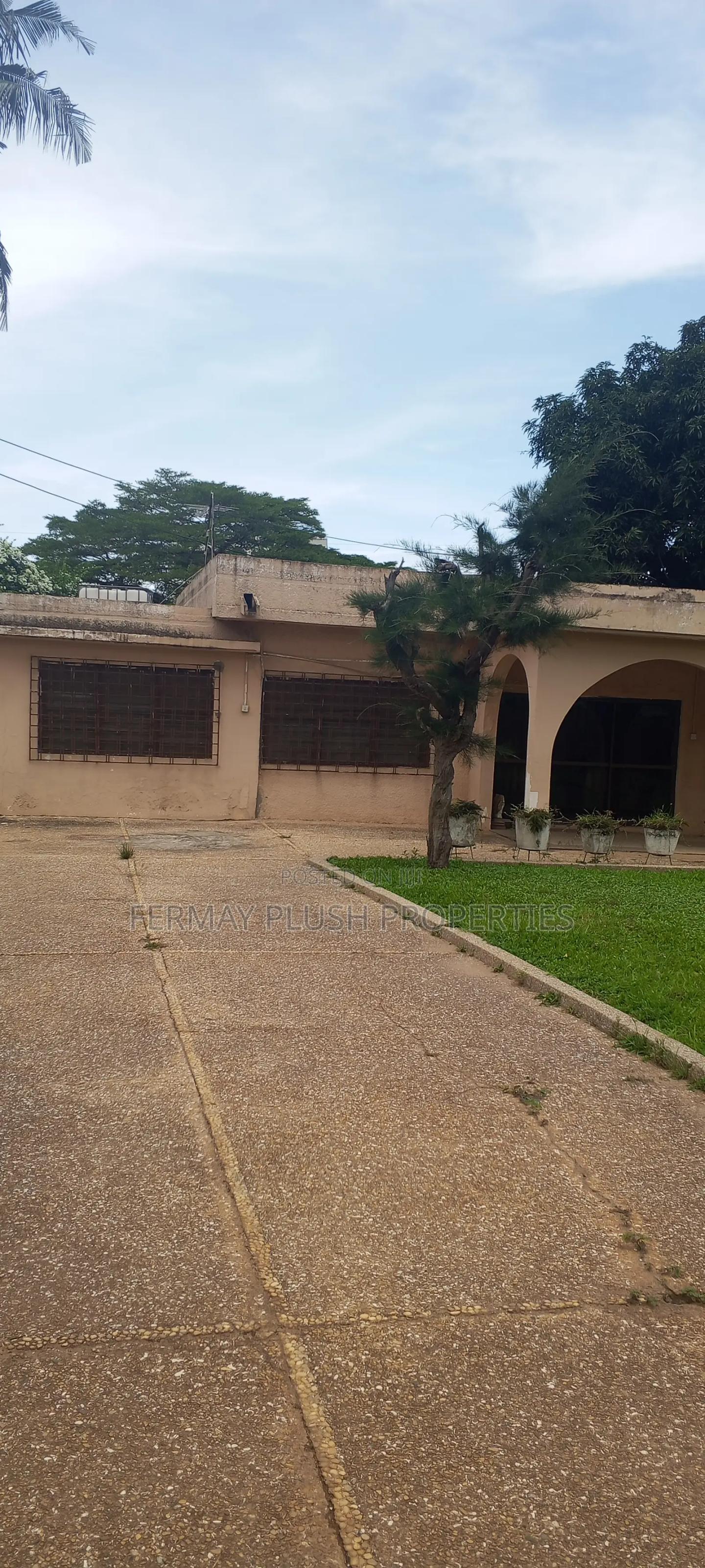 Land Title Property at Labone . - Land in Greater Accra, Accra Metropolitan - Sale