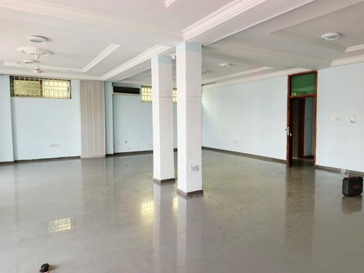 Shop for rent at Spintex - Commercial in Spintex - Rent