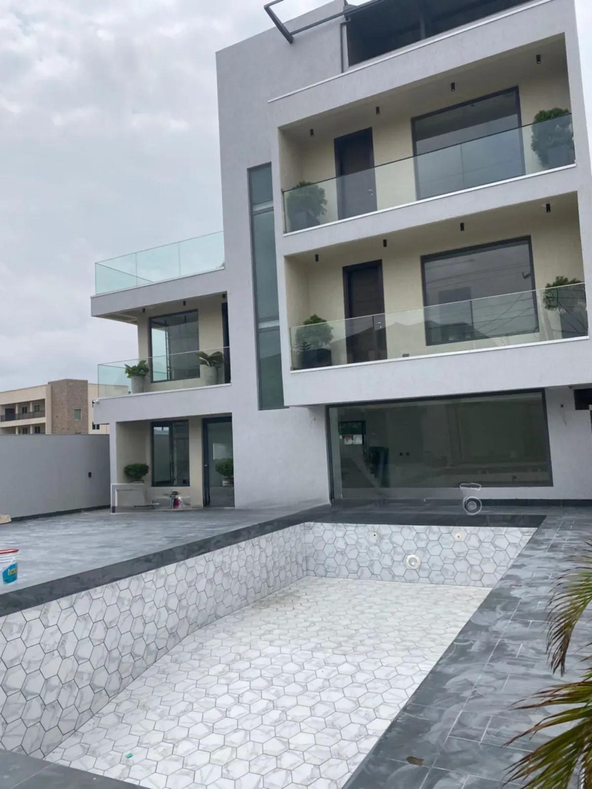 6bdrm Mansion in Madev Realty, East Legon for sale - 6 bedroom House in Greater Accra, East Legon - Sale