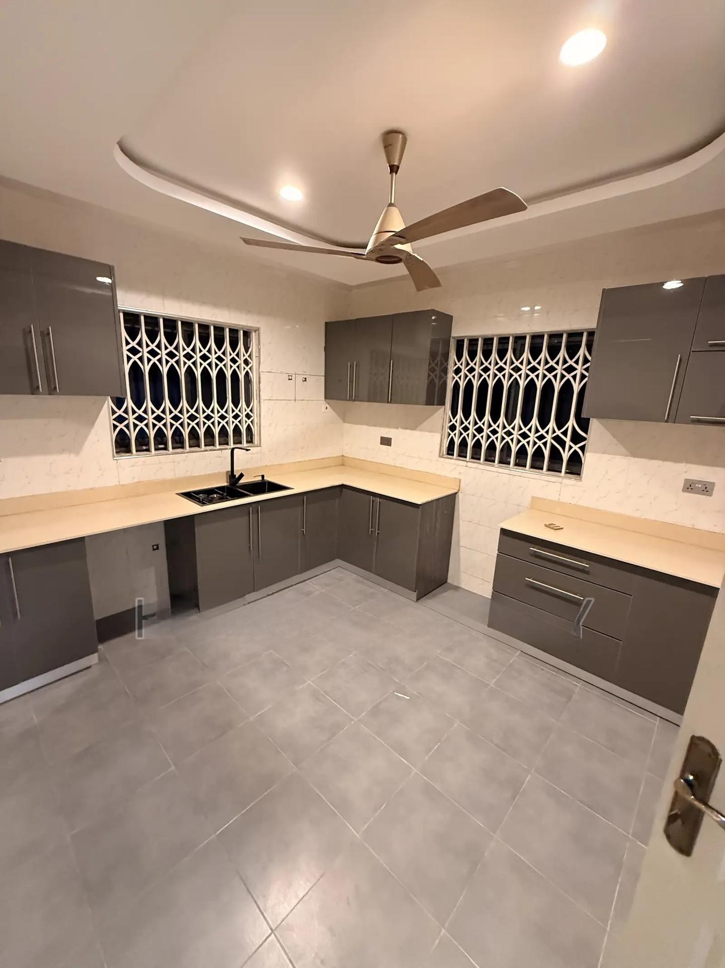 2bdrm House in Awutu Senya East Municipal for rent - 2 bedroom House in Central Region, Awutu Senya East Municipal - Rent