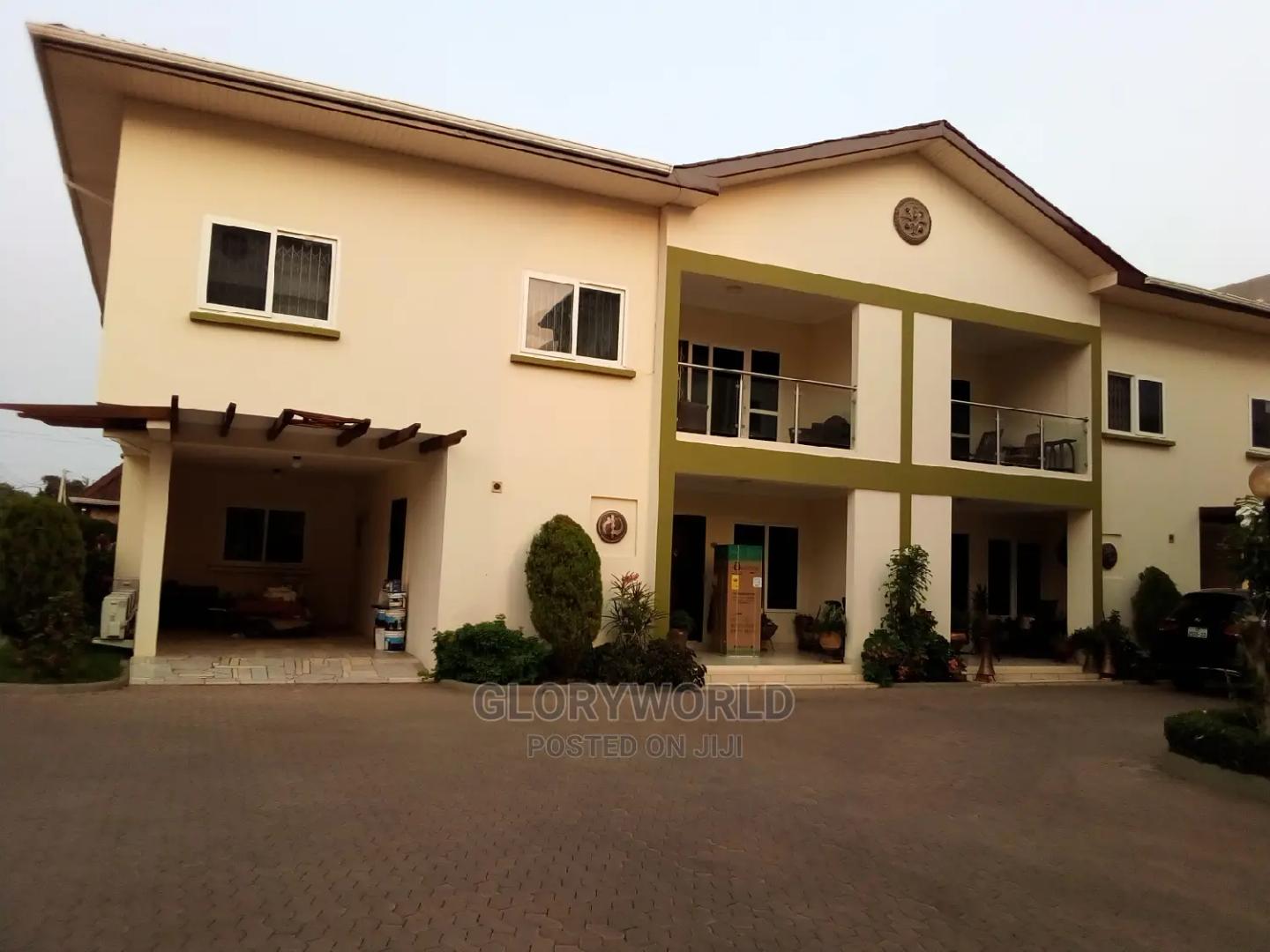 Furnished 4bdrm Condo in Tema Metropolitan for rent - 4 bedroom House in Greater Accra, Tema Metropolitan - Rent