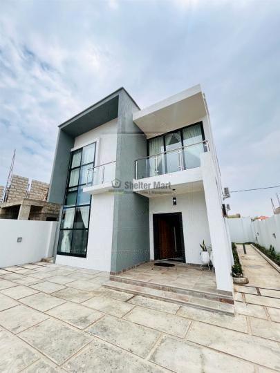 4 bedroom townhouse for sale at Spintex - 4 bedroom House in Spintex - Sale