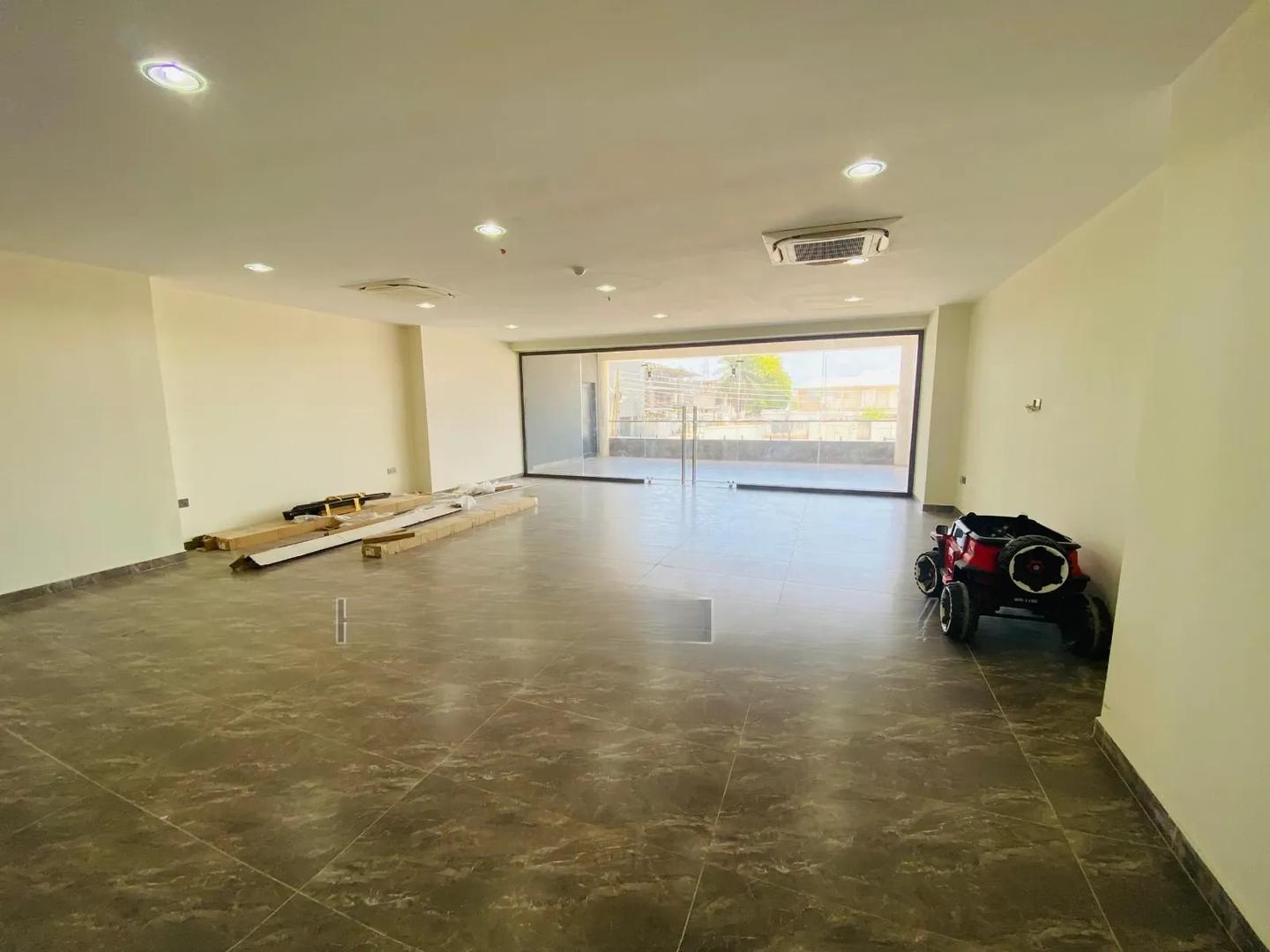 178 Square Meter Office Space for Rent at Labone - Commercial in Greater Accra, Labone, Coffee Shop Area - Rent