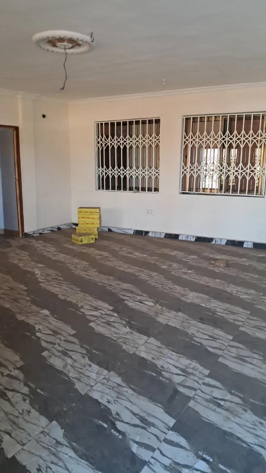 3bdrm Apartment in Saint John'S, Mile 7 for rent - 3 bedroom Apartment in Greater Accra, Achimota, Mile 7 - Rent
