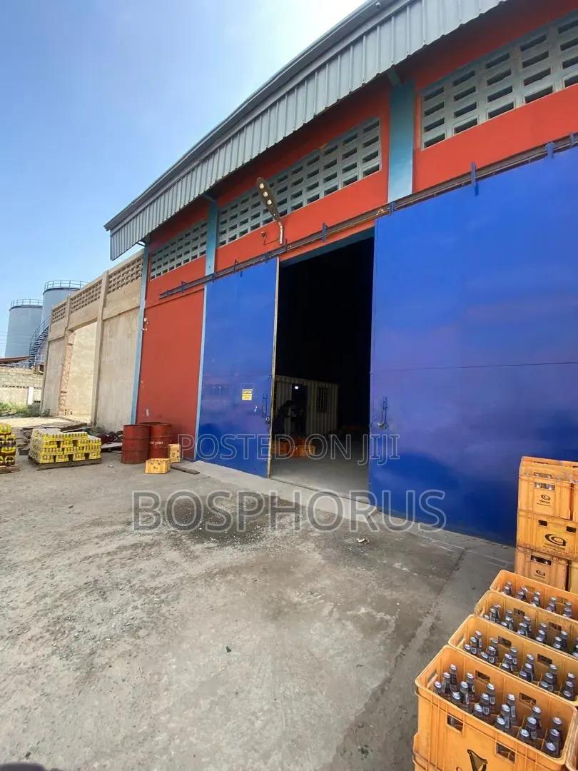 Warehouse for Rent at Spintex - Commercial in Greater Accra, Spintex, Coca Cola - Rent