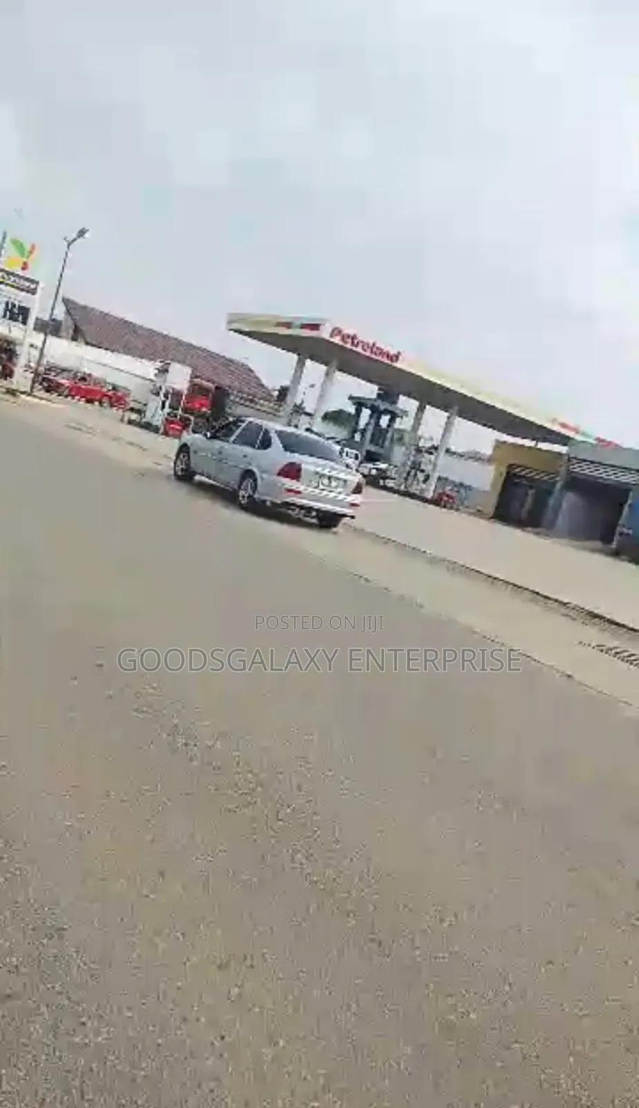 Filling Station for Sale - Commercial in Ashanti, Kumasi Metropolitan - Sale