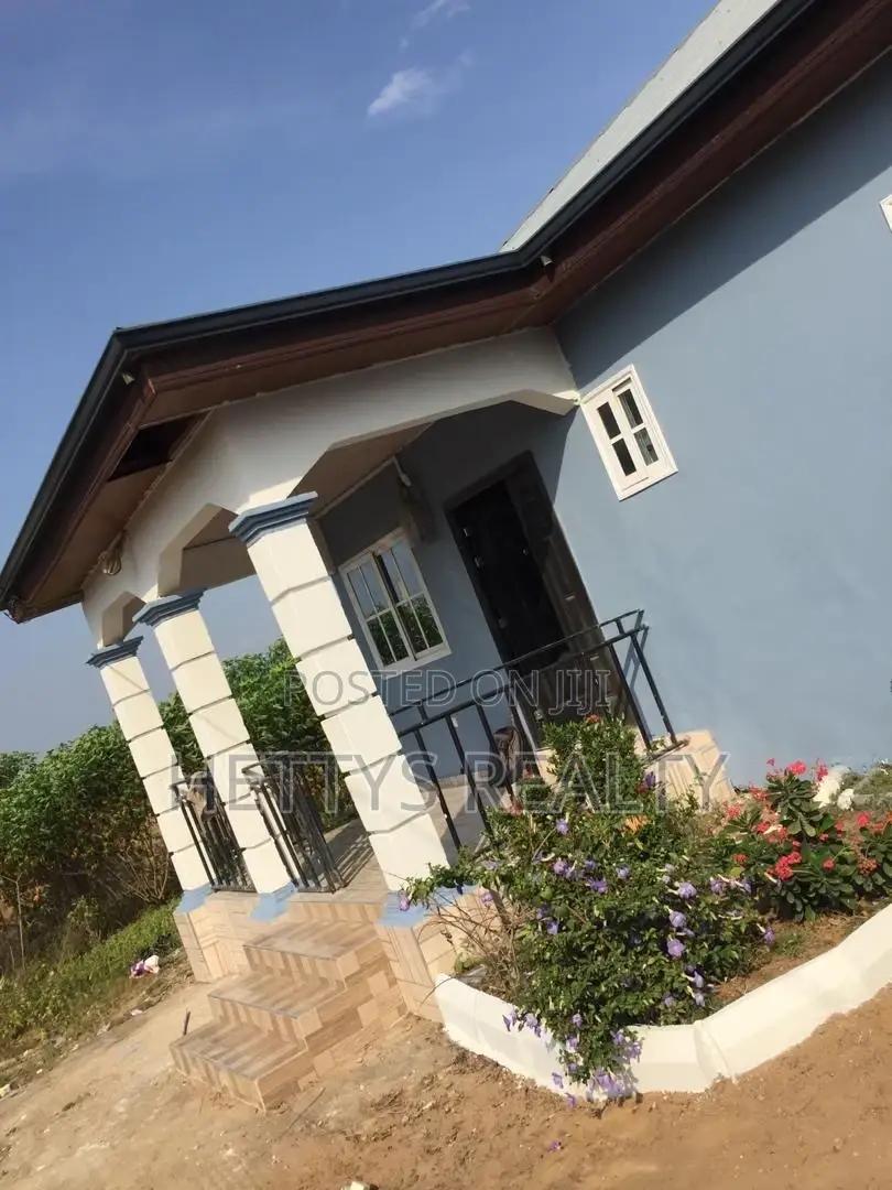 2bdrm House in Kasoa for sale - 2 bedroom House in Greater Accra, Kasoa - Sale