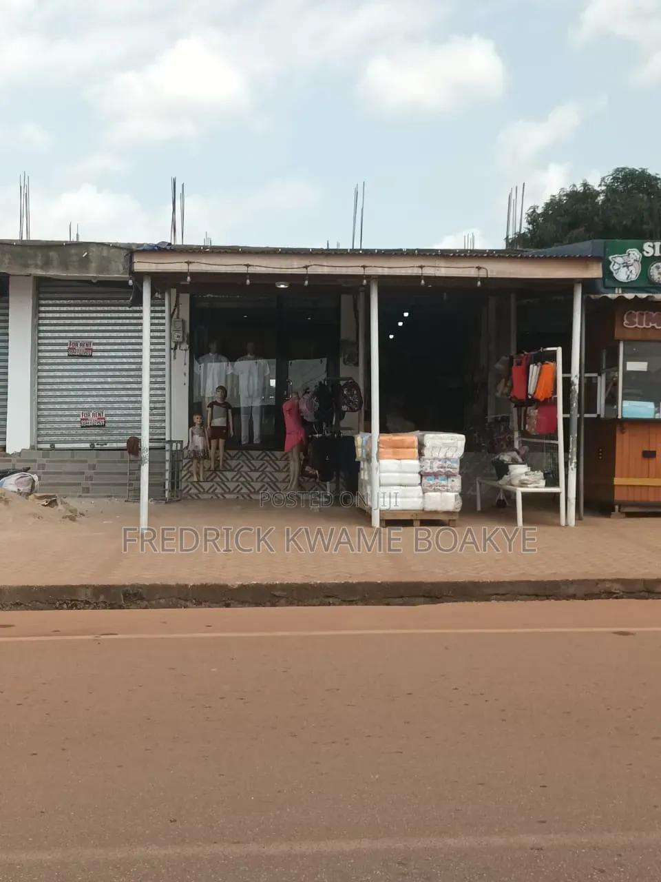 Store for Rent at Agric Kromoase - Commercial in Ashanti, Kumasi Metropolitan - Rent