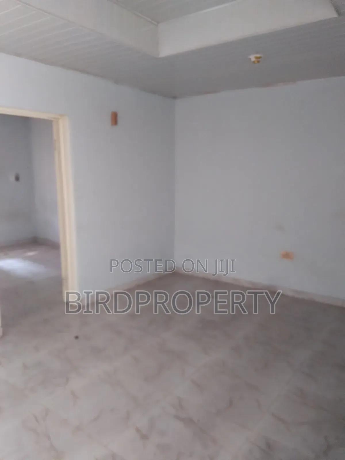 1bdrm Apartment in Bird-Group, School Junction for rent - 1 bedroom Apartment in Greater Accra, Ashaley Botwe, Ashaley Botwe School Junction - Rent