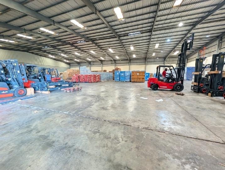 Warehouse for rent at Tema - 1 bedroom Commercial in Tema - Rent