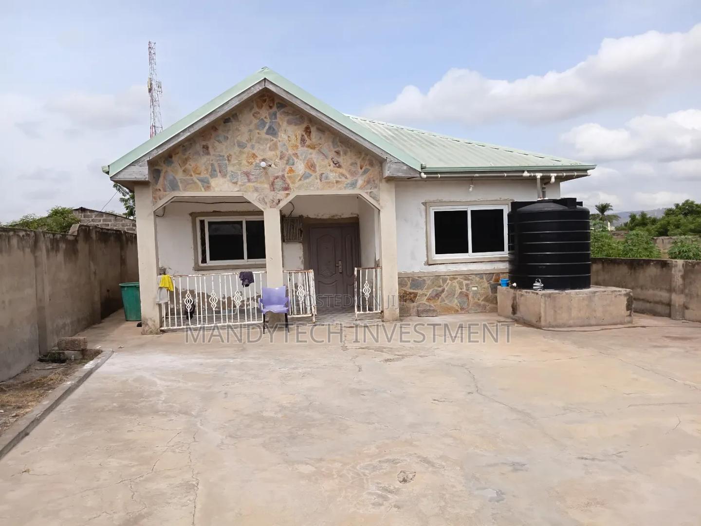 2bdrm House in Main Station for sale - 2 bedroom House in Greater Accra, Dodowa, Dodowa Main Station - Sale