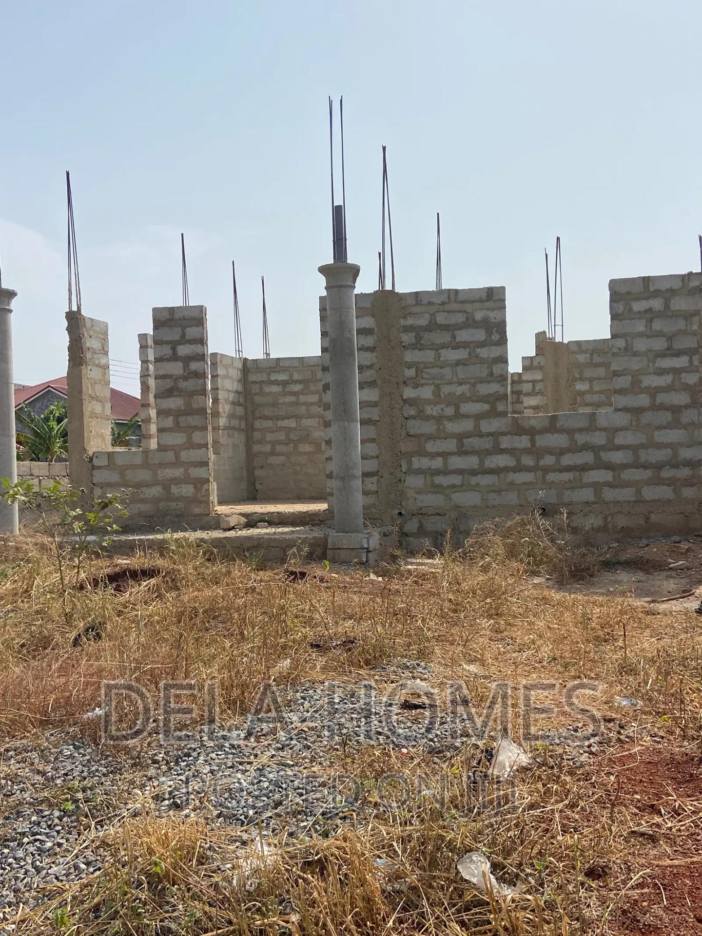 Three Bedroom Uncompleted for Sale at Ashaley-Botwe. - Commercial in Greater Accra, Ashaley Botwe - Sale