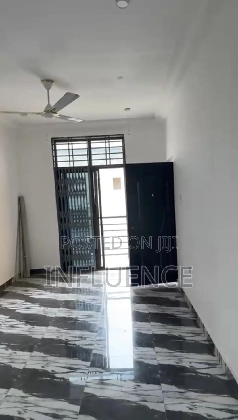 2bdrm Apartment in Adenta New Legon for rent - 2 bedroom Apartment in Greater Accra, East Legon - Rent