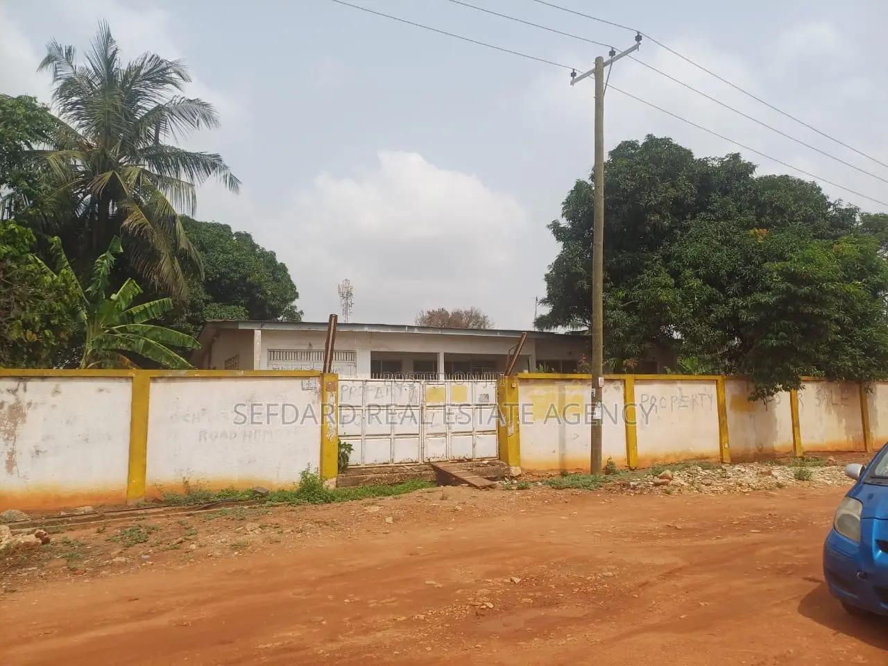 120 × 120 Plot of Land Available for Sale at Achimota Kingsby. - Land in Greater Accra, Achimota - Sale