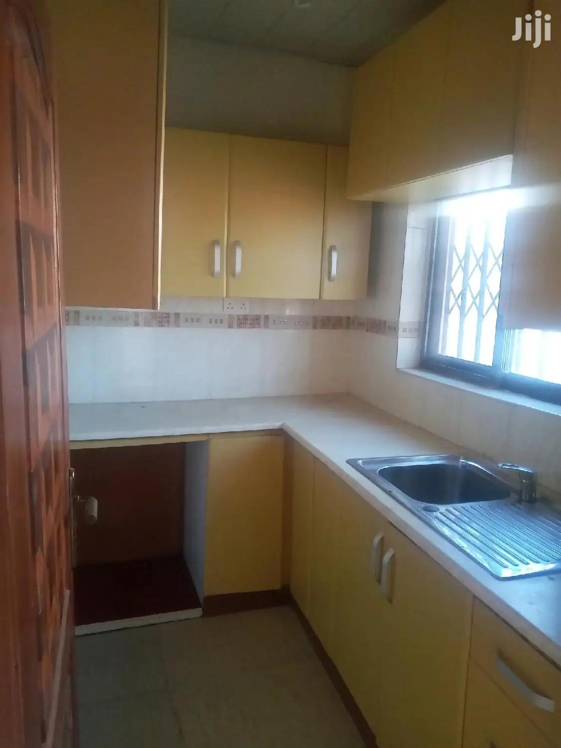 2bdrm Apartment in Kofi Ne Ama Estate, Dansoman for rent - 2 bedroom Apartment in Greater Accra, Dansoman - Rent