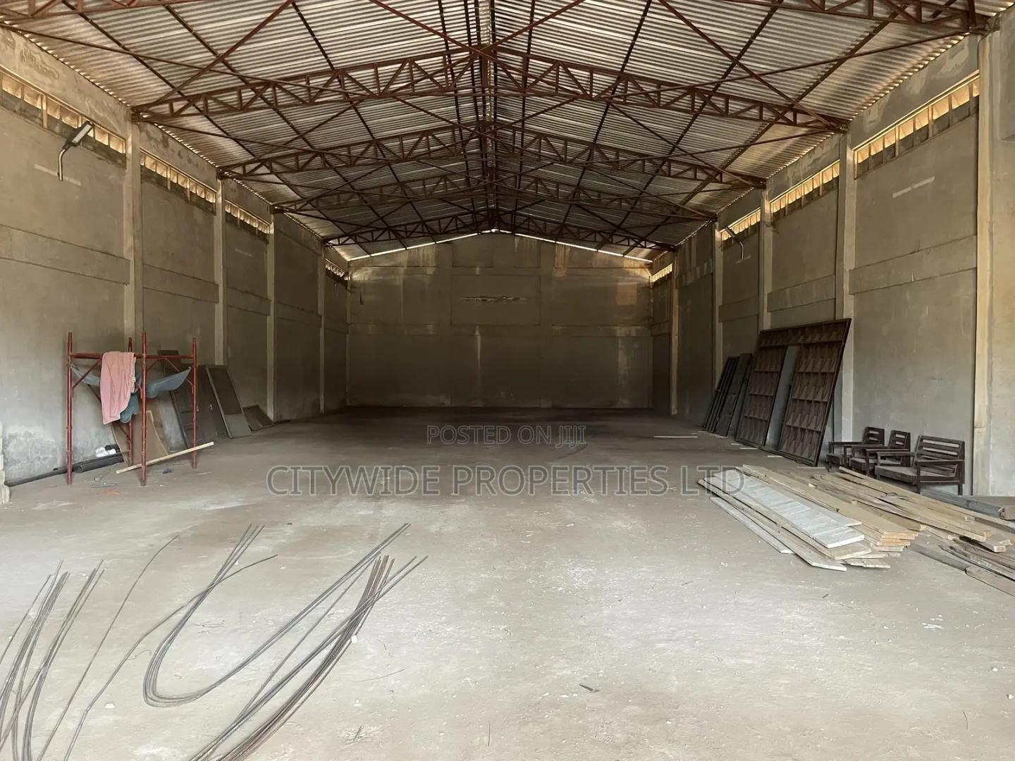 Warehouse 500 SQM for Rent at Teshie Nungua - Commercial in Greater Accra, Nungua, Teshie-Nungua Estates - Rent
