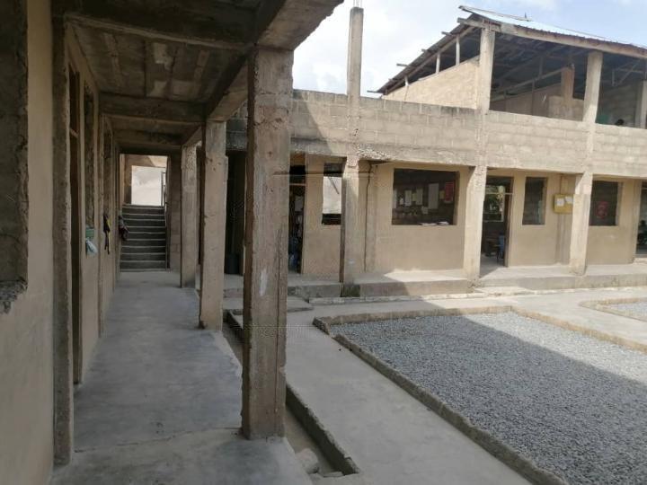 12 room commercial space for sale at Omanjor- Dwenewoho (SCHOOL BUILDING) - 12 bedroom Commercial in Omanjor- Dwenewoho (SCHOOL BUILDING) - Sale