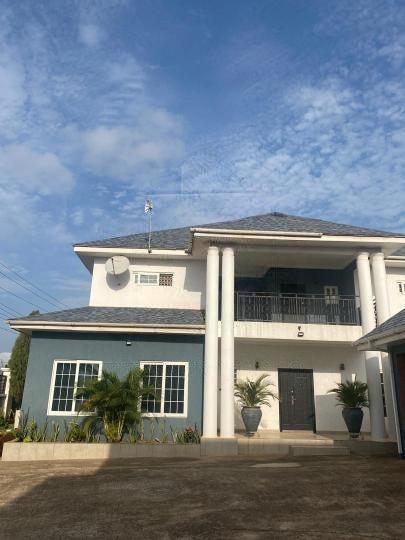 5 bedroom house for sale at Oyarifa - 5 bedroom House in Oyarifa - Sale