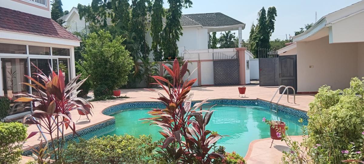 4 bedroom house for rent at Ridge - 4 bedroom House in Ridge - Rent