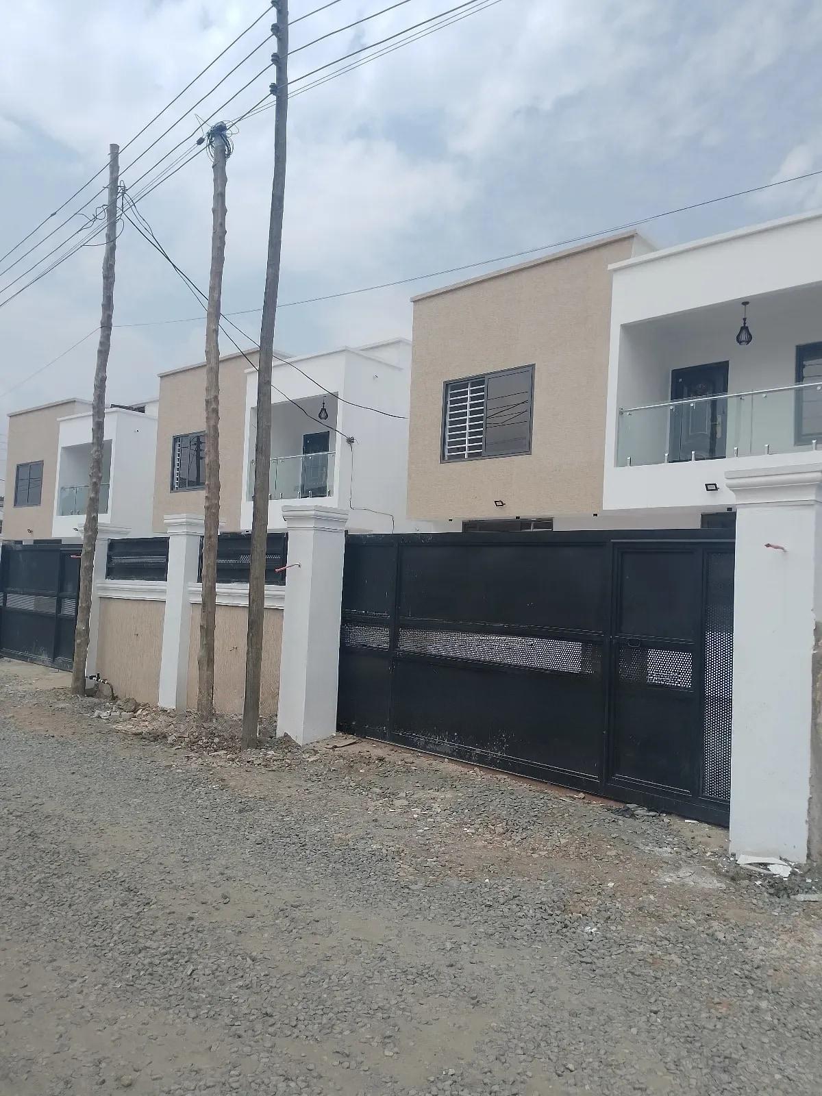 3bdrm House in Hfc, Spintex for sale - 3 bedroom House in Greater Accra, Spintex - Sale