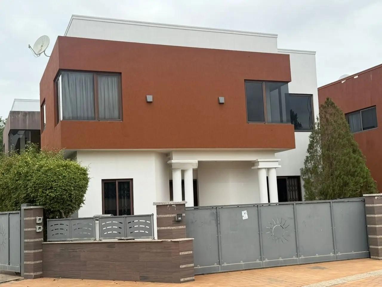 Furnished 4bdrm Duplex in Adjiganor, Ability for rent - 4 bedroom House in Greater Accra, Adjiriganor, Ability - Rent