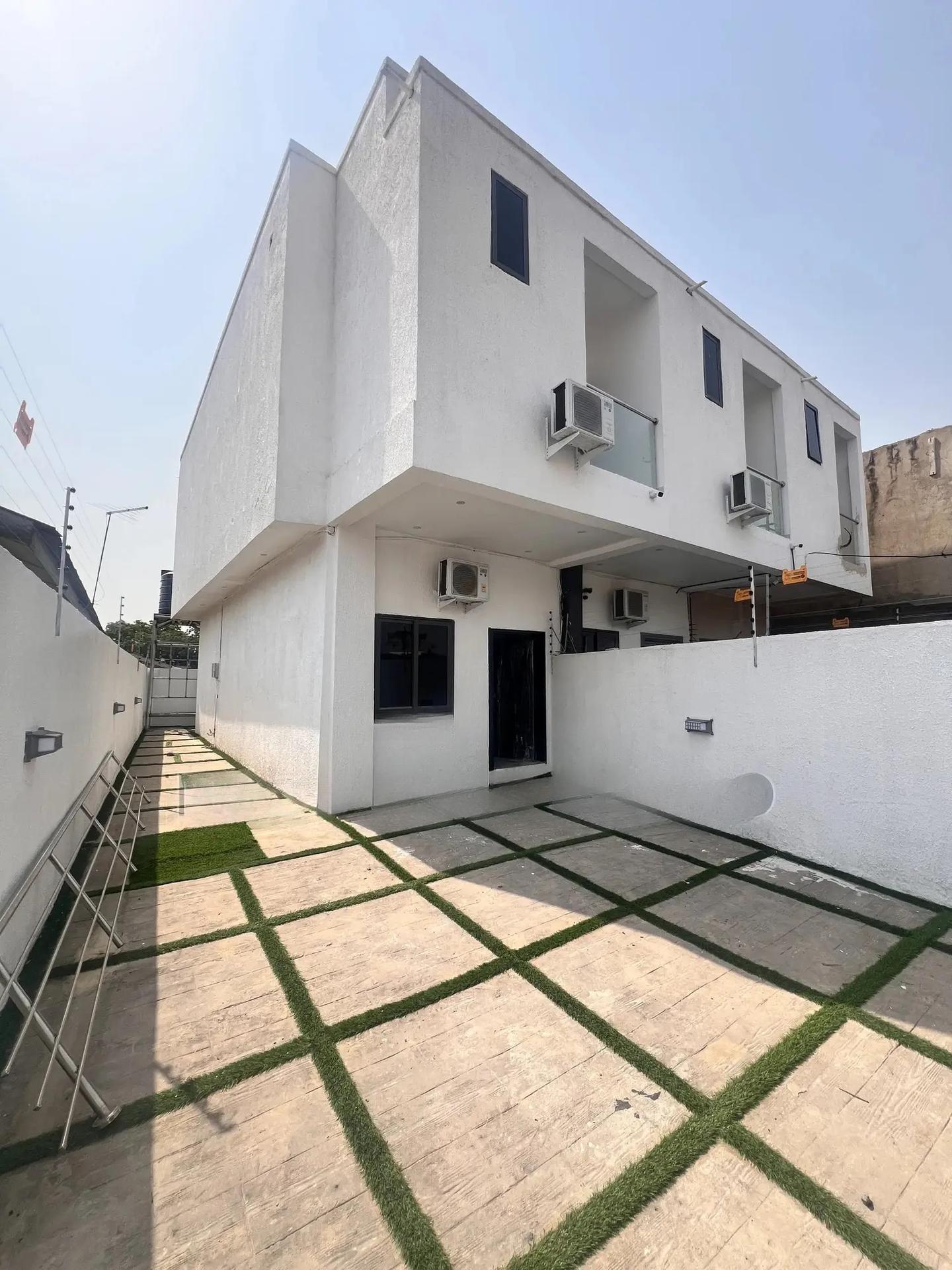 2bdrm House in The Laurels, Adjiriganor for rent - 2 bedroom House in Greater Accra, Adjiriganor - Rent