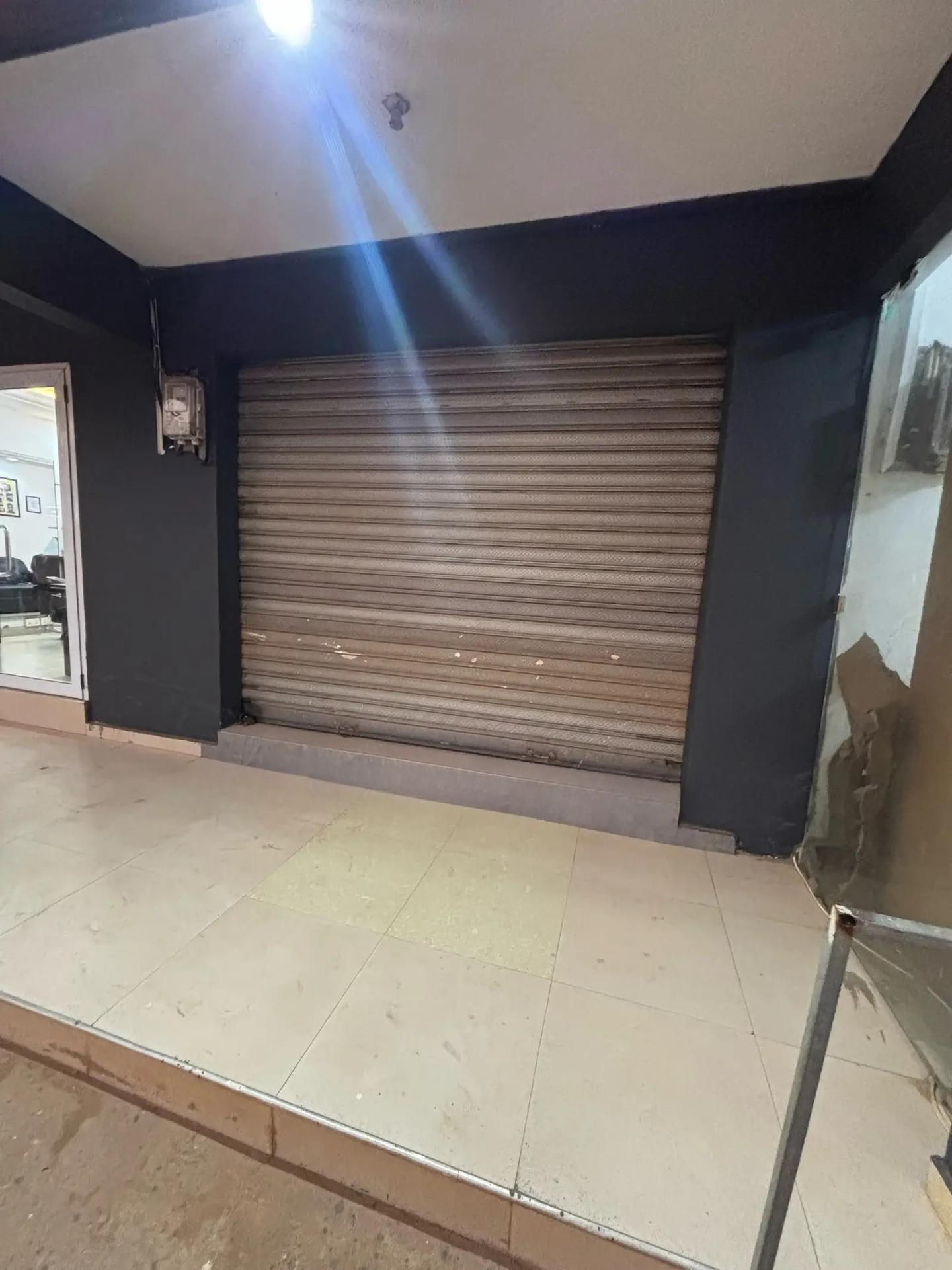 Office Space for Rent at Lakeside Community One - Commercial in Greater Accra, Ashaley Botwe, Lake Side Estate - Rent