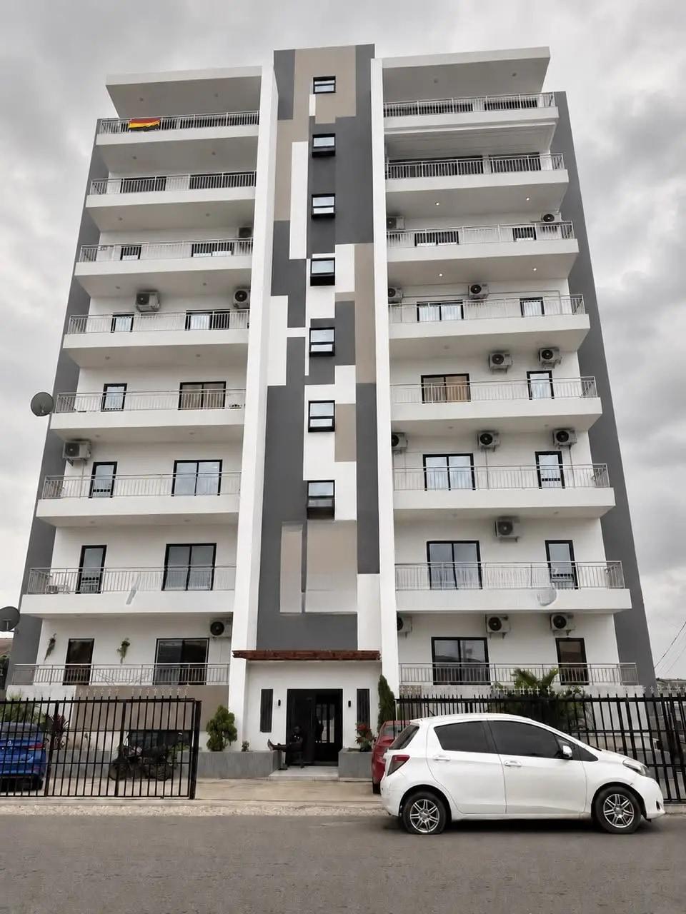 3bdrm Apartment in Lincoln School Area for sale - 3 bedroom Apartment in Greater Accra, Abelemkpe, Lincoln School Area - Sale