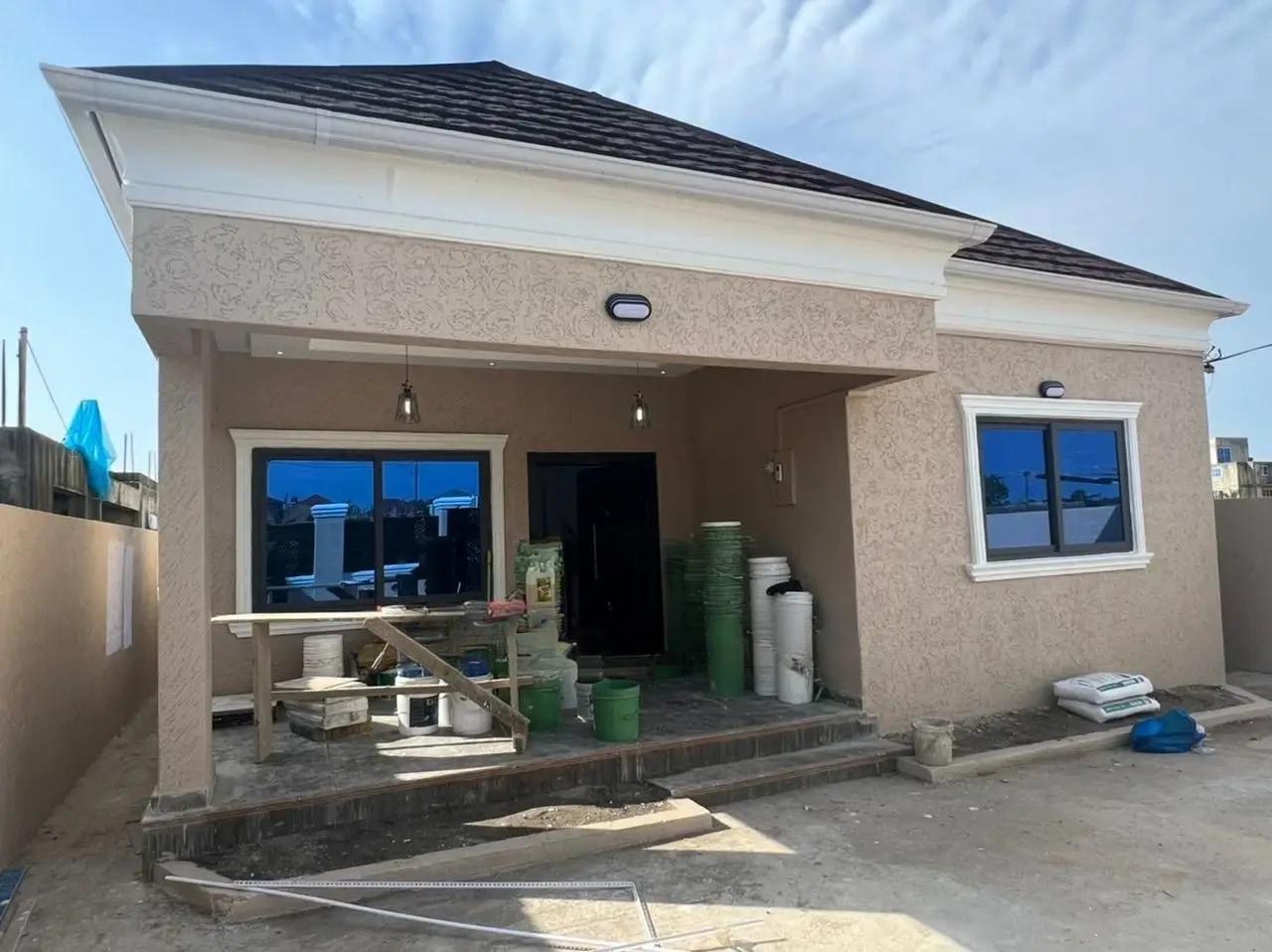 3bdrm House in Ablekuma for sale - 3 bedroom House in Greater Accra, Ablekuma - Sale