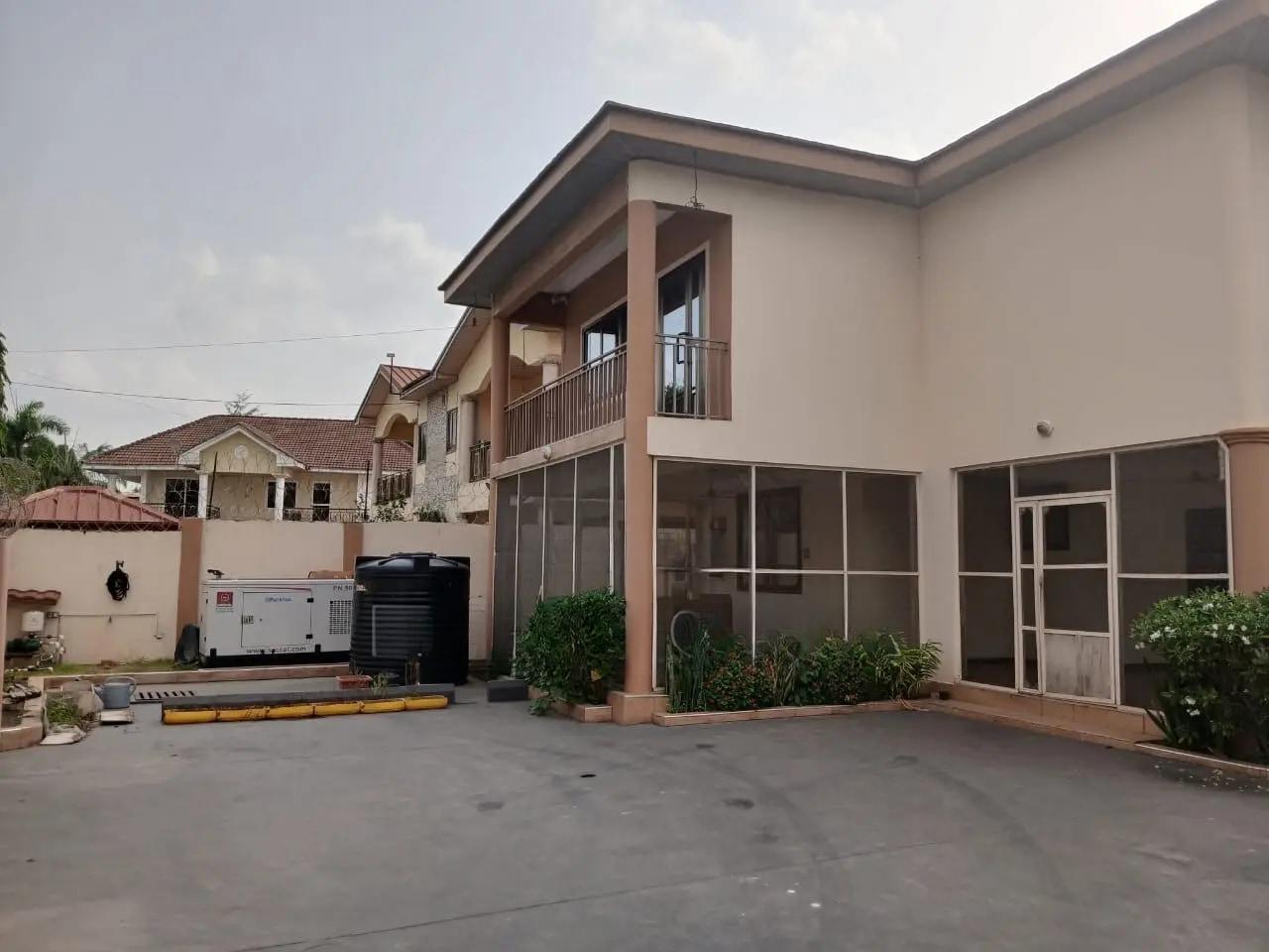 4bdrm House in Labone for sale - 4 bedroom House in Greater Accra, Labone - Sale