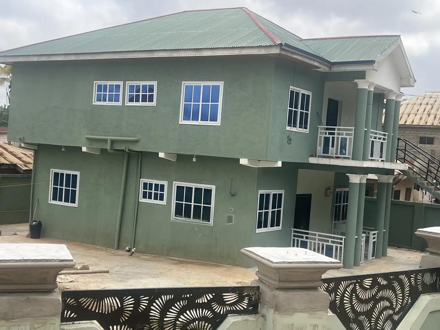 5bdrm House in Top Boat Group Of, Kumasi Metropolitan for sale - 5 bedroom House in Ashanti, Kumasi Metropolitan - Sale