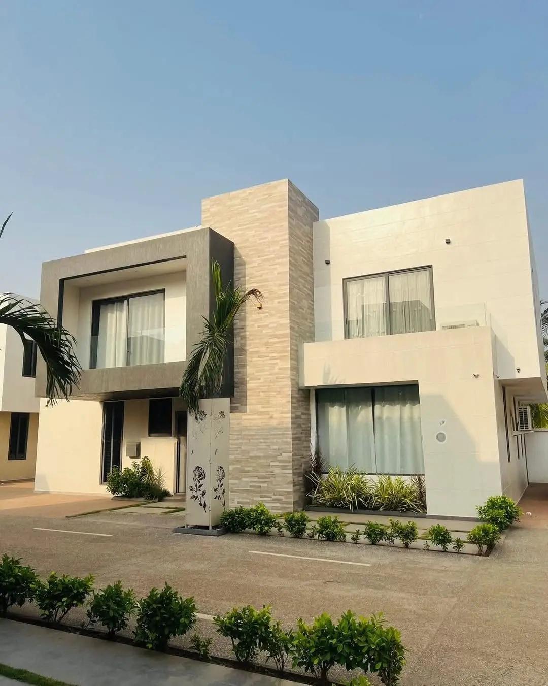 4bdrm Townhouse/Terrace in Charclem Ventures, Ashaley Botwe for sale - 4 bedroom House in Greater Accra, Ashaley Botwe - Sale