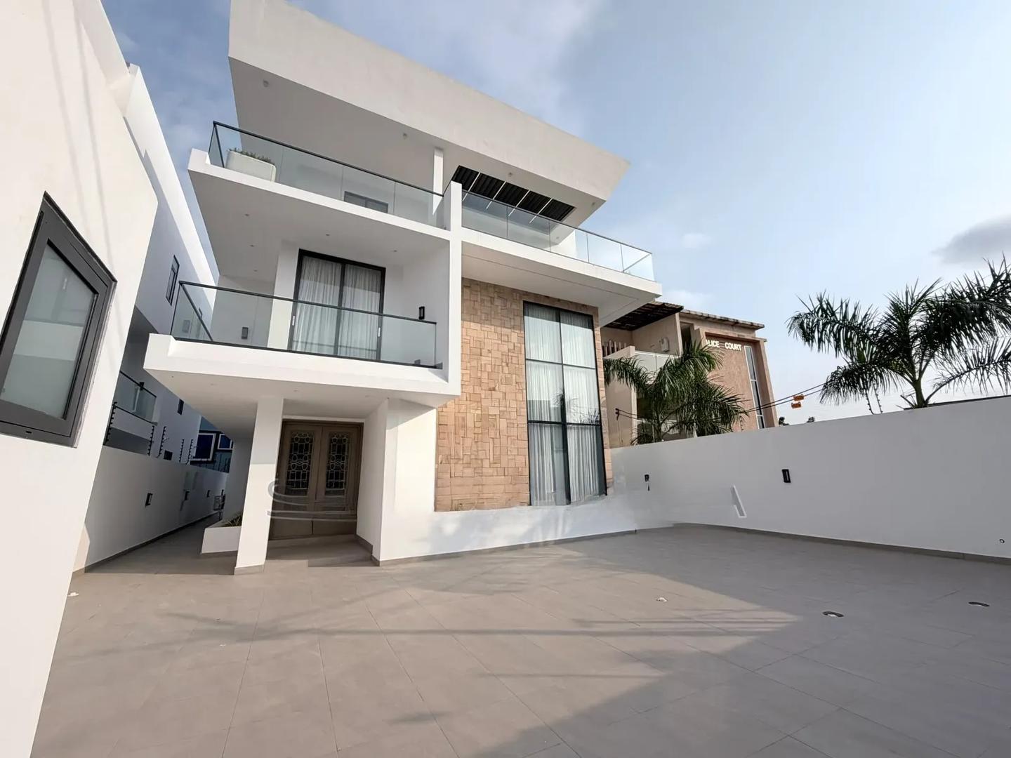 Furnished 5bdrm House in East Legon Hills, Nmai-Dzorn for sale - 5 bedroom House in Greater Accra, Ashaley Botwe, Nmai-Dzorn - Sale