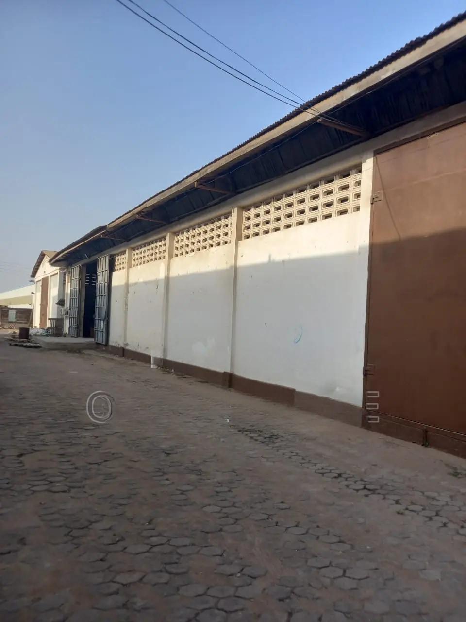 1100 SQM Warehouse for Sale at Tema for - Commercial in Greater Accra, Tema Metropolitan, Sakumono - Sale