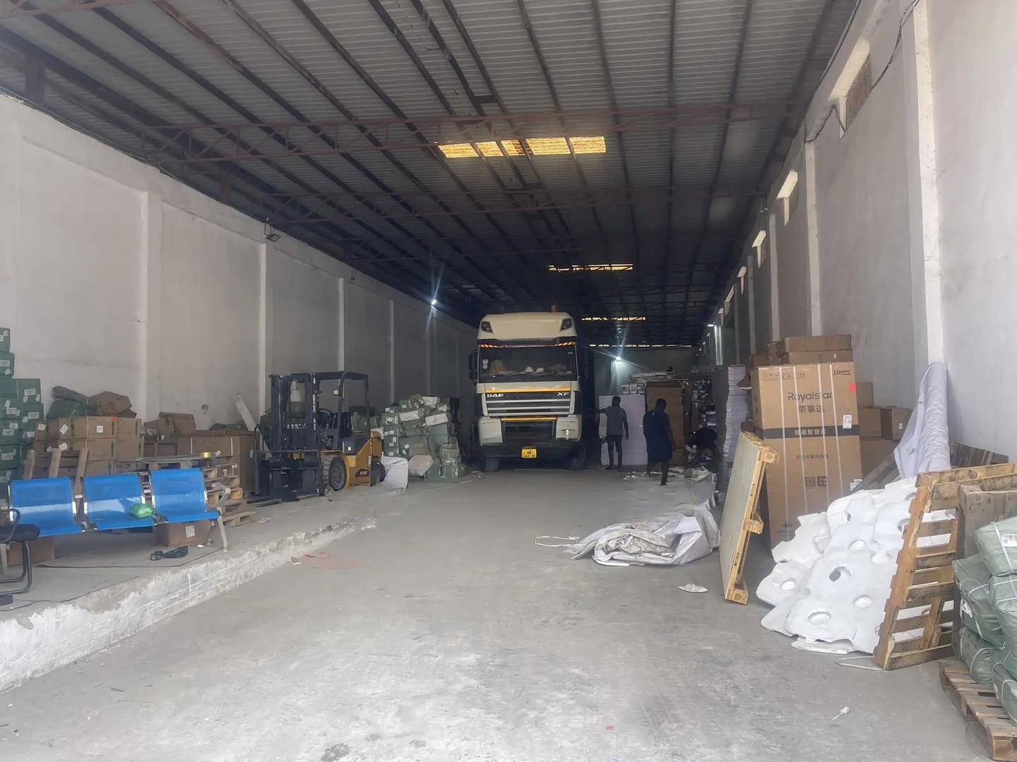 600 SQM Warehouse at Accra Central for Rent - Commercial in Greater Accra, Accra Metropolitan - Rent