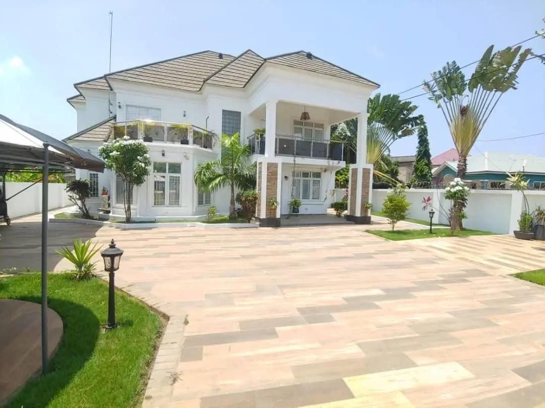 Furnished 5bdrm Mansion in Pleasant Properties, Spintex for sale - 5 bedroom House in Greater Accra, Spintex - Sale