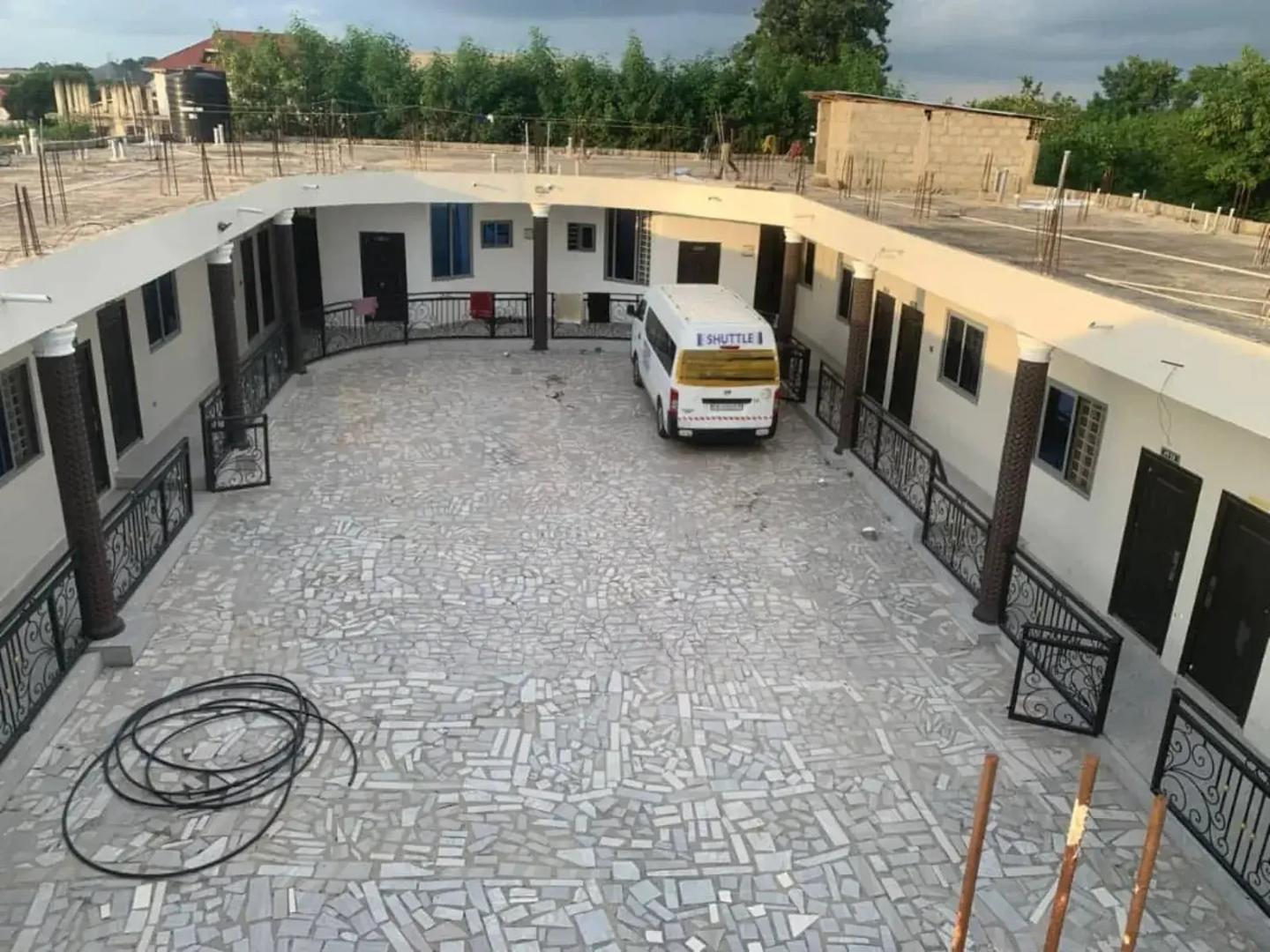 20bdrm Apartment in Kumasi Metropolitan for sale - 20 bedroom Apartment in Ashanti, Kumasi Metropolitan - Sale