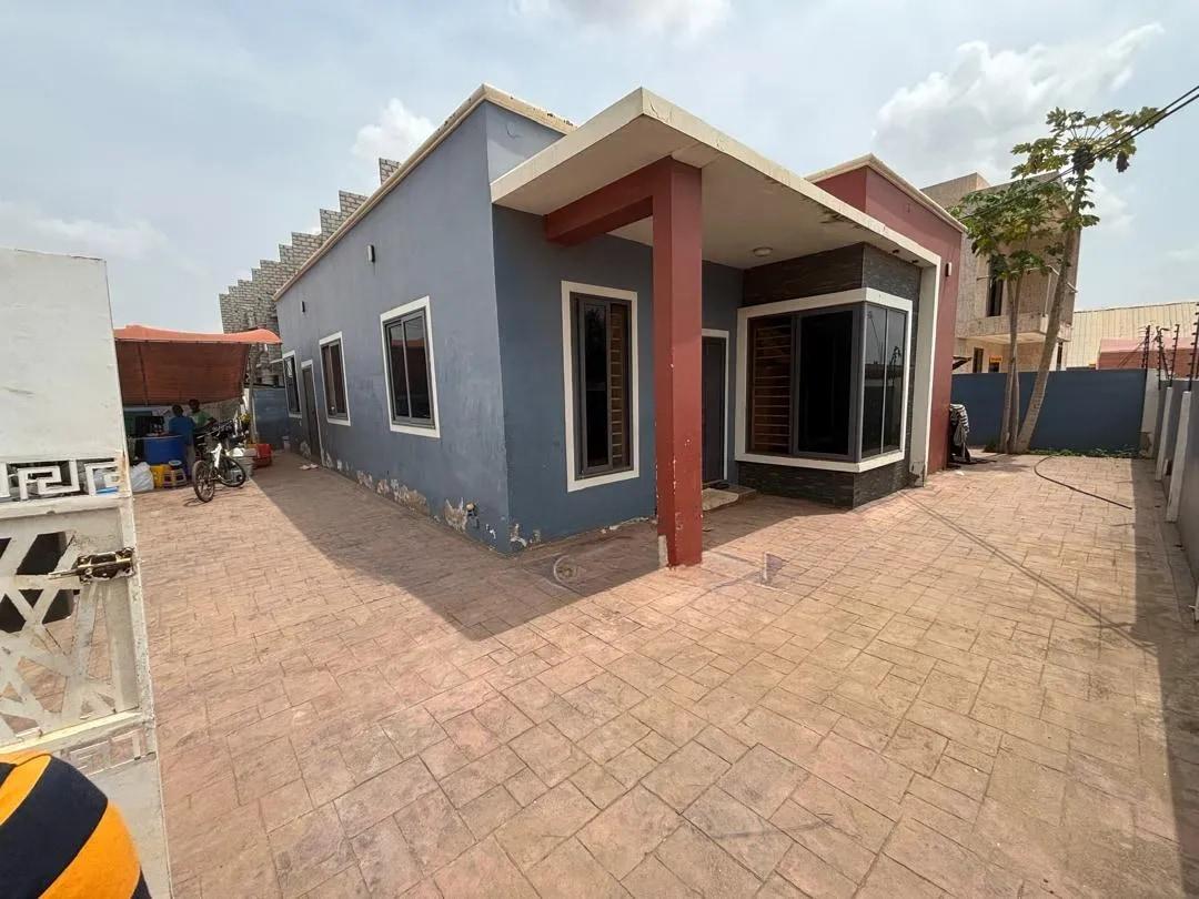 3bdrm House in Lakeside Estates for sale - 3 bedroom House in Greater Accra, Ashaley Botwe, Lake Side Estate - Sale