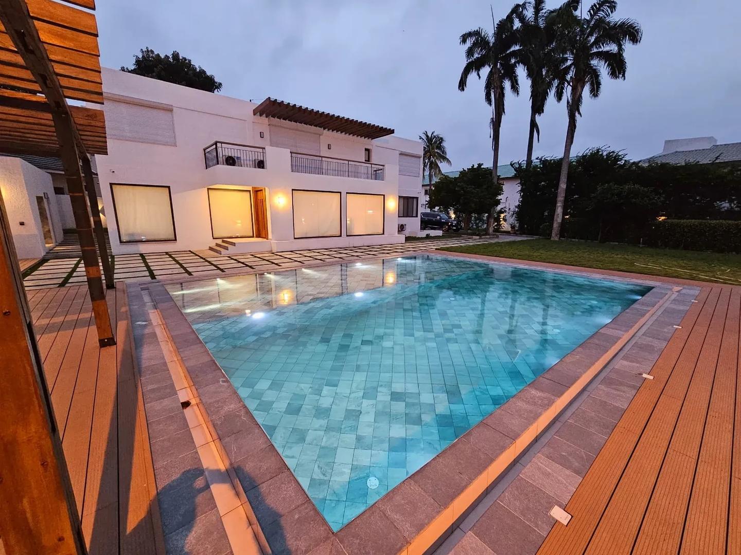 4bdrm House in Cantonment Estate, US Embassy Area for rent - 4 bedroom House in Greater Accra, Cantonments, US Embassy Area - Rent