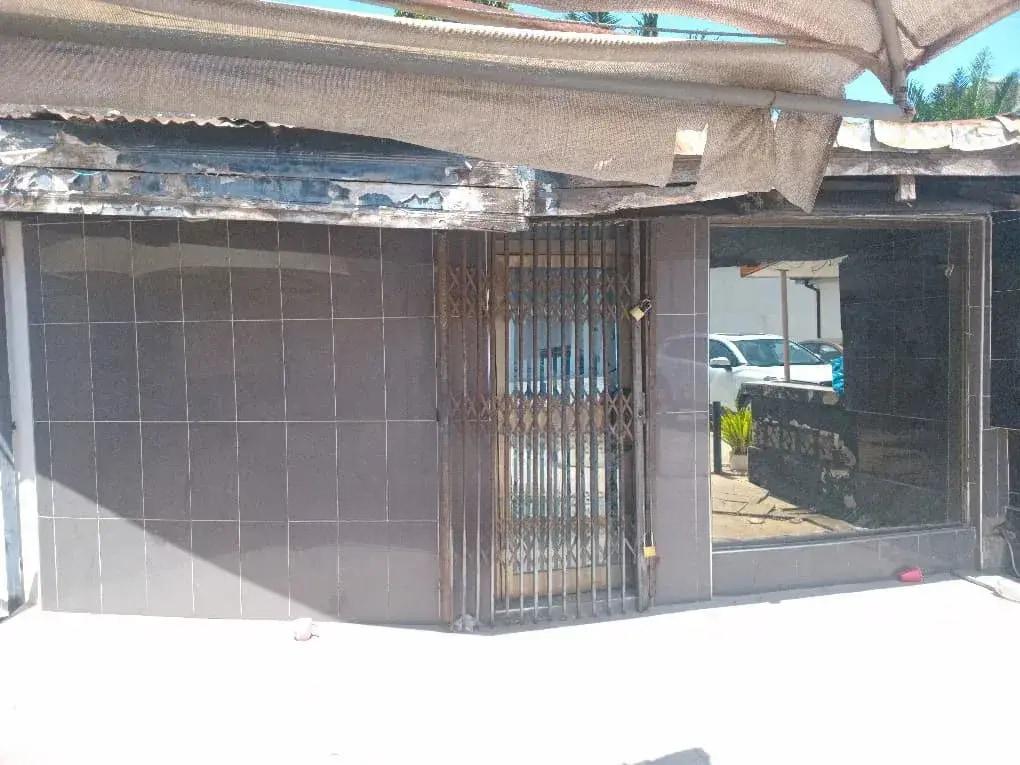 Night Club / Pub for Rent – Oxford Street, Osu - Commercial in Greater Accra, Osu, Oxford Street - Rent