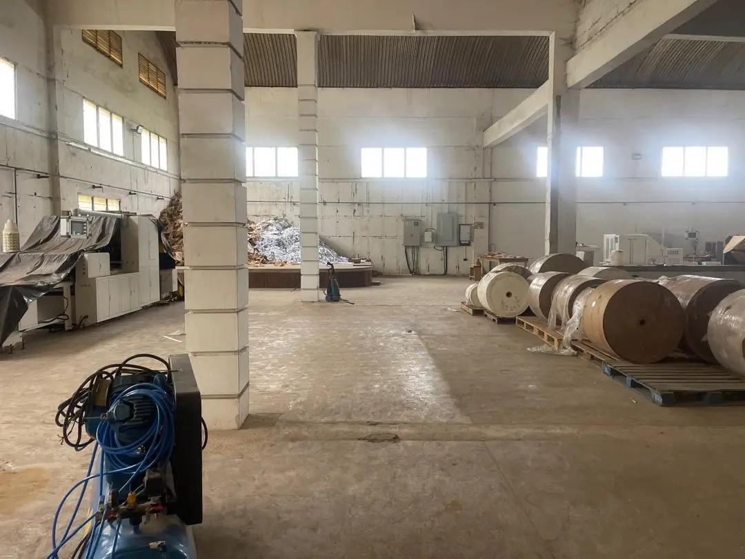 1350 SQM Warehouse at North Kaneshie Industrial Area - Commercial in Greater Accra, North Industrial Area - Rent