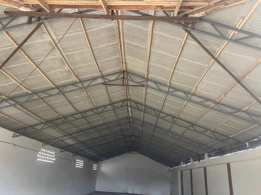 Neat 500 SQM Warehouse for Rent - Commercial in Greater Accra, Spintex - Rent