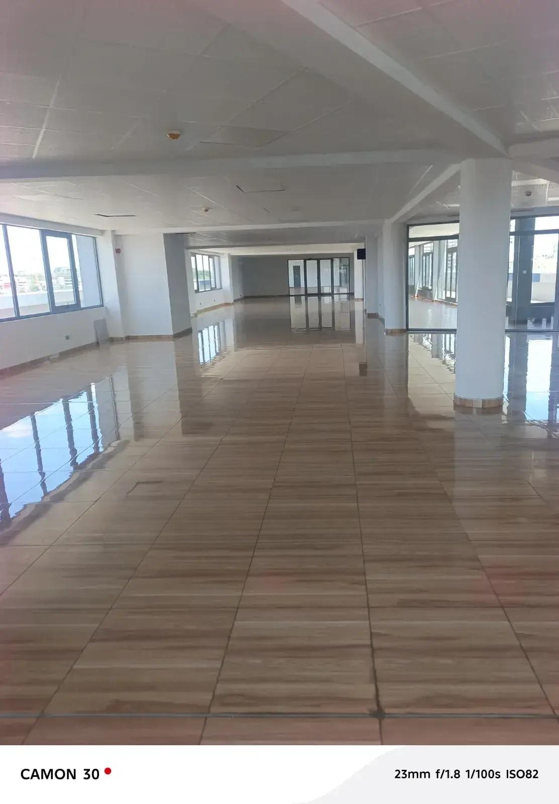Showroom Space for Rent – Accra Mall Area - Commercial in Greater Accra, Accra Metropolitan - Rent