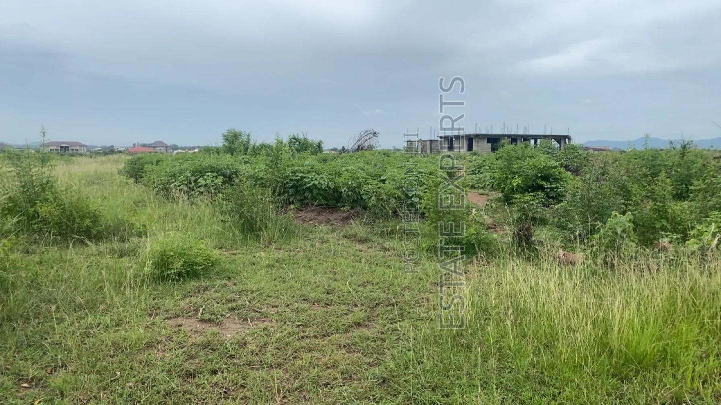 A Registered Land With Land Title Certificate Located in Ayikuma. - Land in Greater Accra, Dodowa - Sale