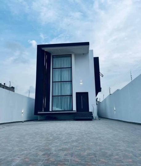 4 bedroom house for sale at Ashaley Botwe School Junction - 4 bedroom House in Greater Accra, Ashaley Botwe - Sale