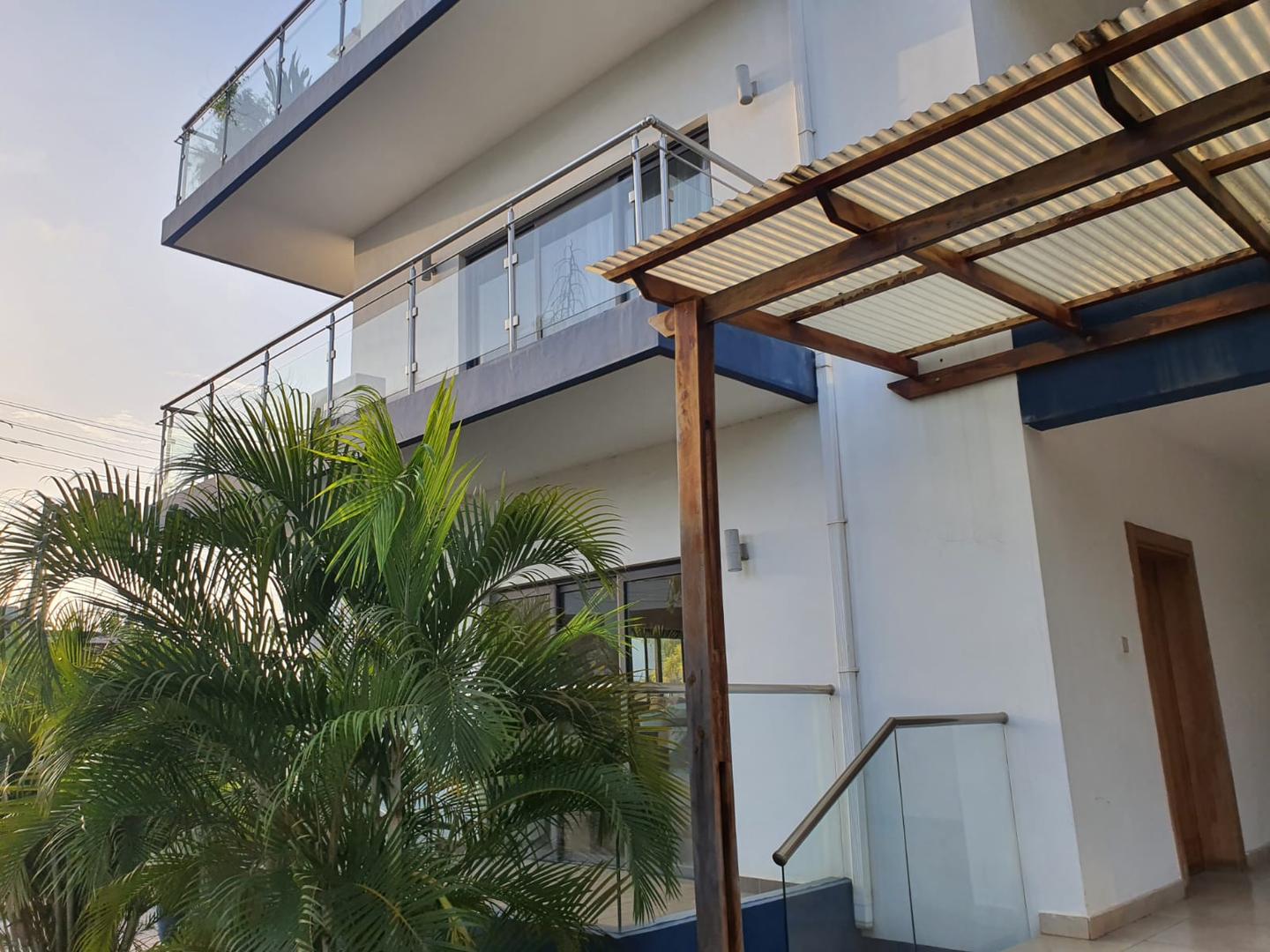 2 BEDROOM APARTMENT FOR RENT IN OSU - 2 bedroom Apartment in Greater Accra, Osu - Rent